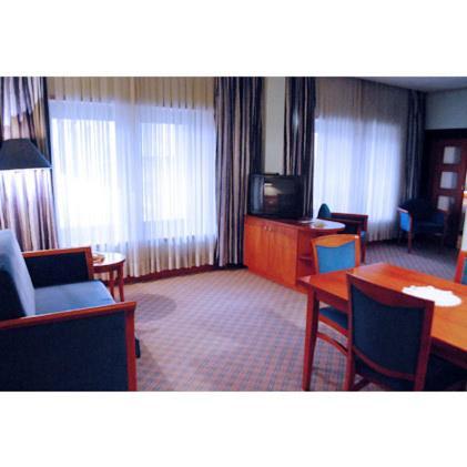 Tori Hotel Tbilisi Værelse billede